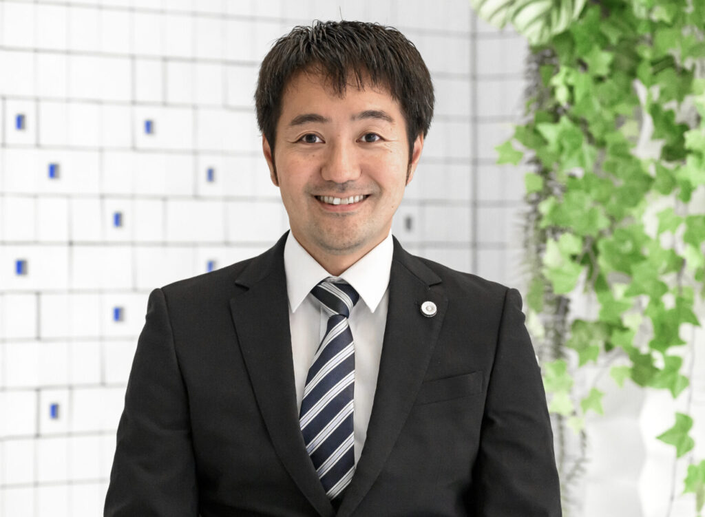 岡部弁護士